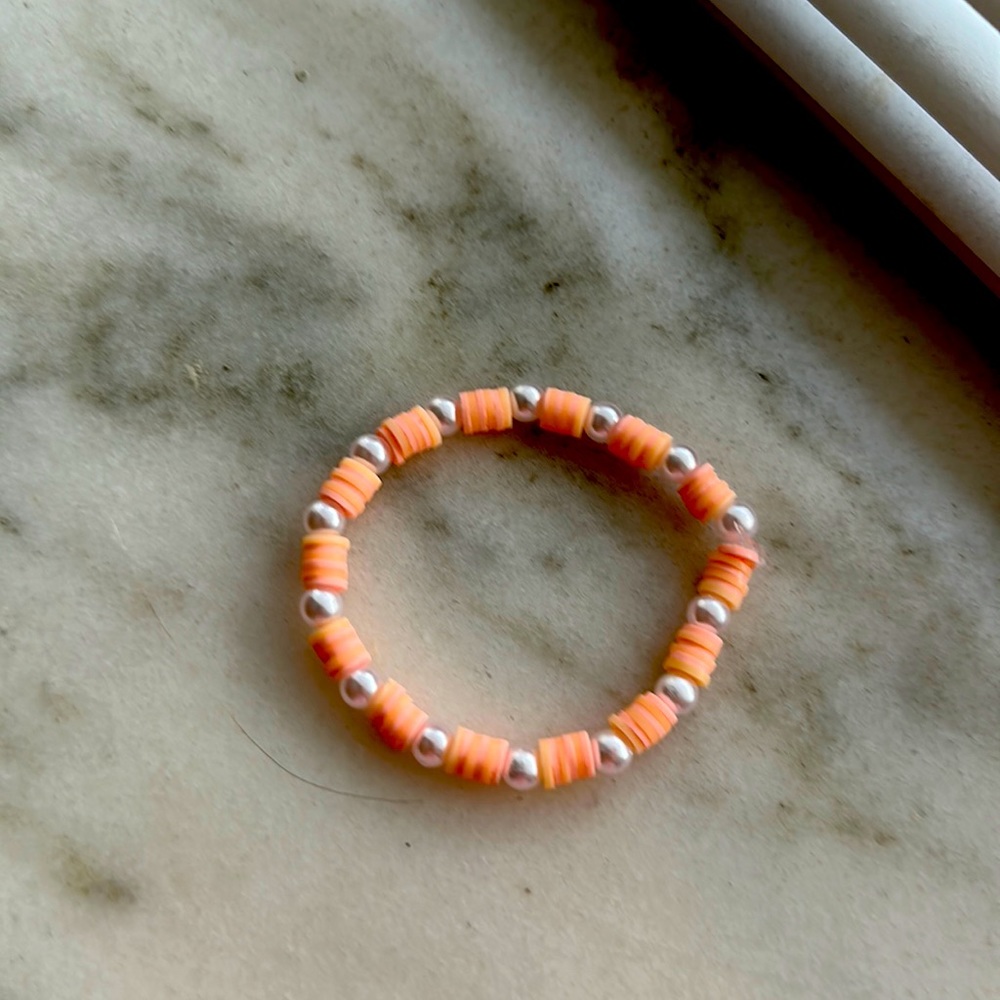 Handmade color oranges and pick natural
